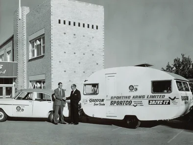 Traveling Trailer 50's